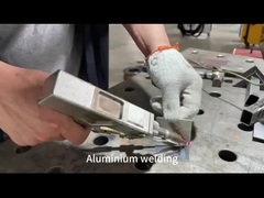 4 trong 1 loại làm mát nước làm mát sợi laser máy hàn cầm tay cho kim loại