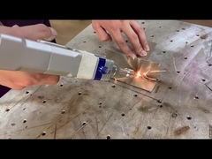 Máy hàn bằng laser1